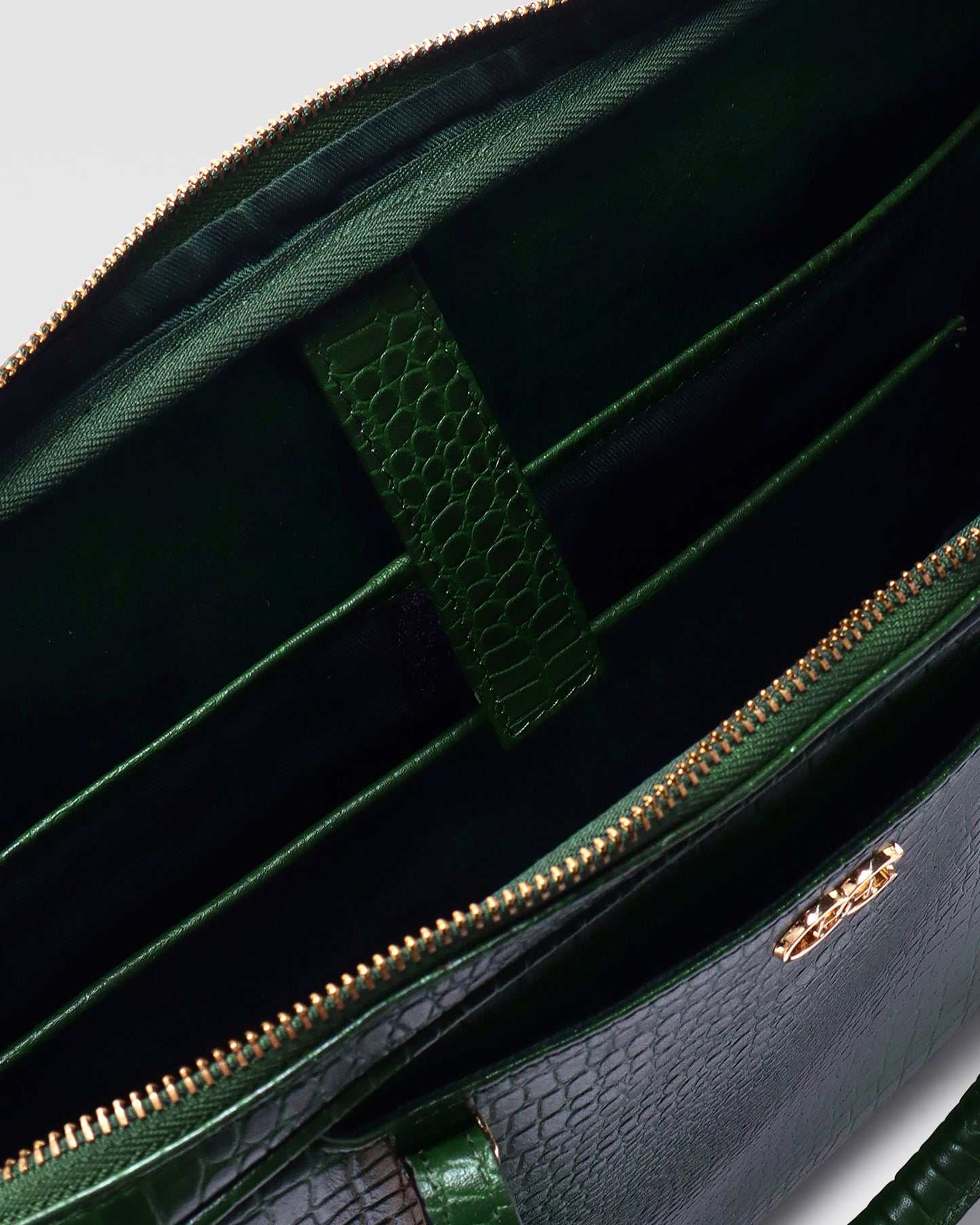 ELLESWITCH™ 3 IN 1 CONVERTIBLE BACKPACK