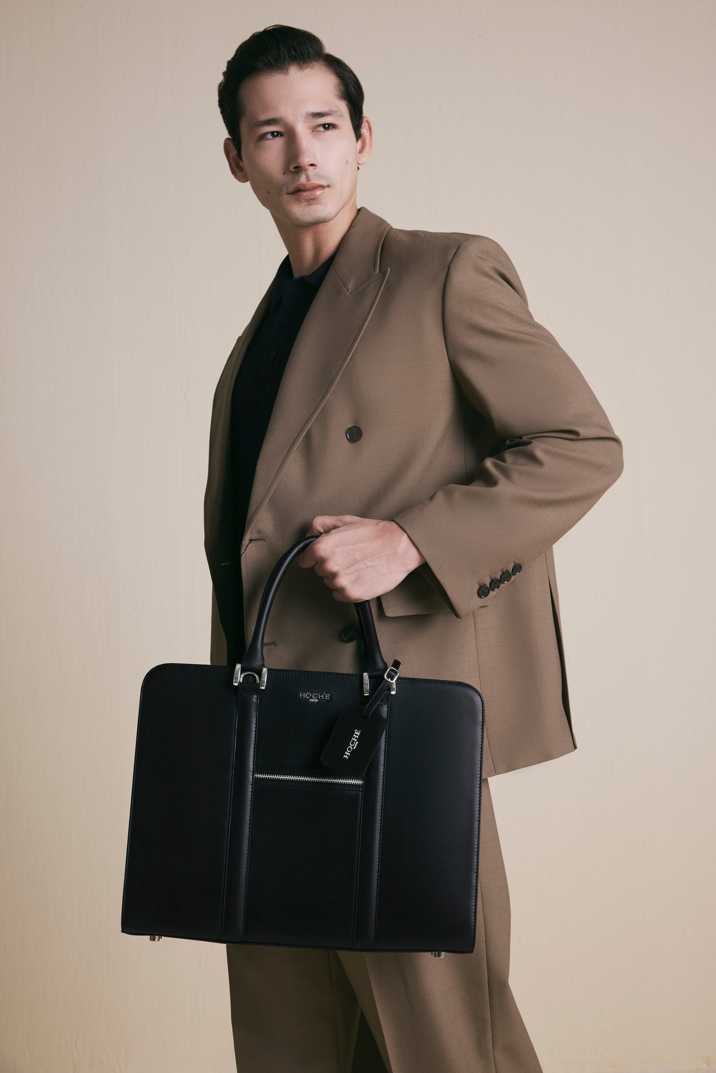Stylish Leather Work Bag for Professionals – Travel-Ready Briefcase