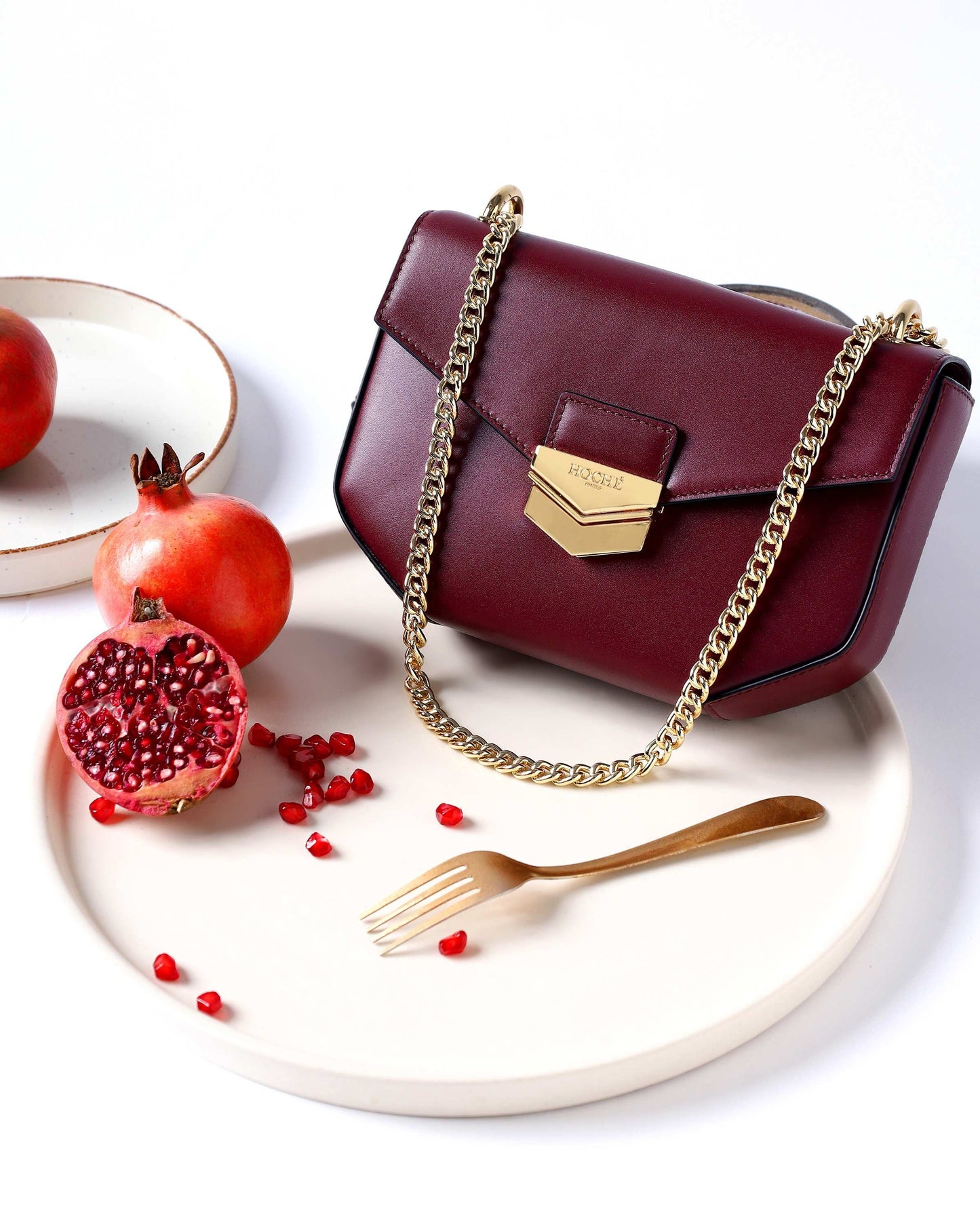 HEX SHOULDER SLING BAG