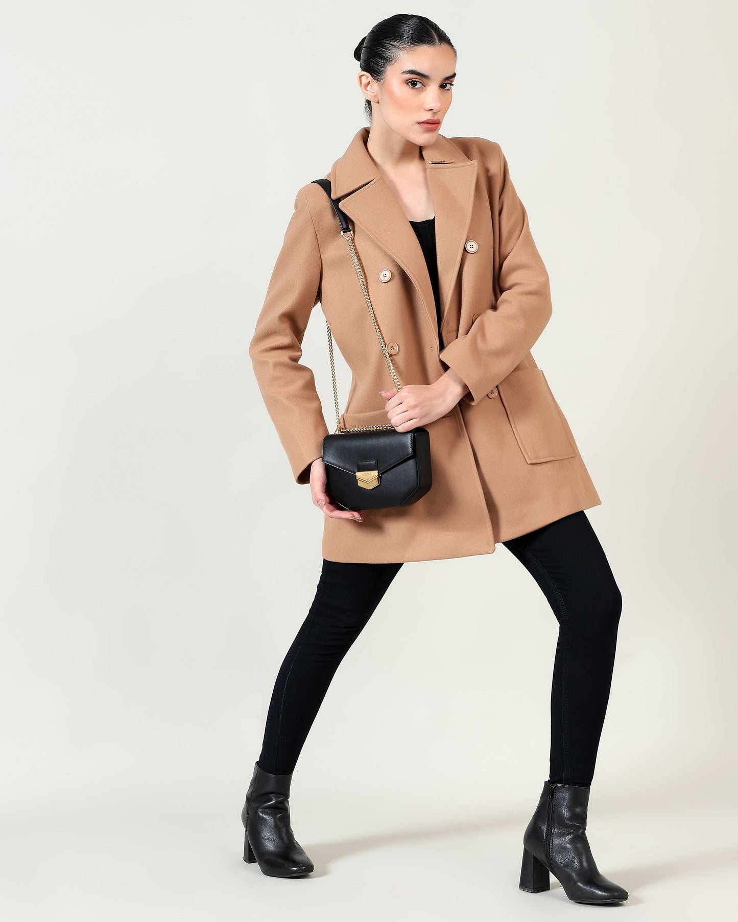 HEX SHOULDER SLING BAG